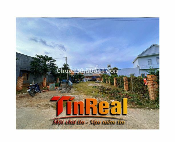 2 Lô liền kề giữa trung tâm thị trấn Thạnh Mỹ. cách Đà Lạt chỉ 30km.