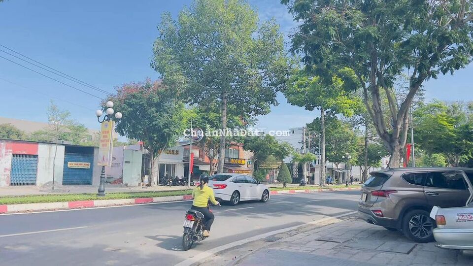 LÔ GÓC HAI MẶT TIỀN HUỲNH TẤN PHÁT THÀNH PHỐ BRVT LÔ GÓC HAI MẶT TIỀN HUỲNH TẤN PHÁT THÀNH PHỐ BRVT