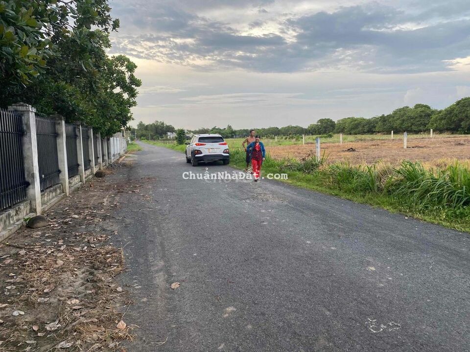 10x55 khu dân cư hiện hữu với 190m2 thổ cư. hàng ngộp giá tốt bán lẹ