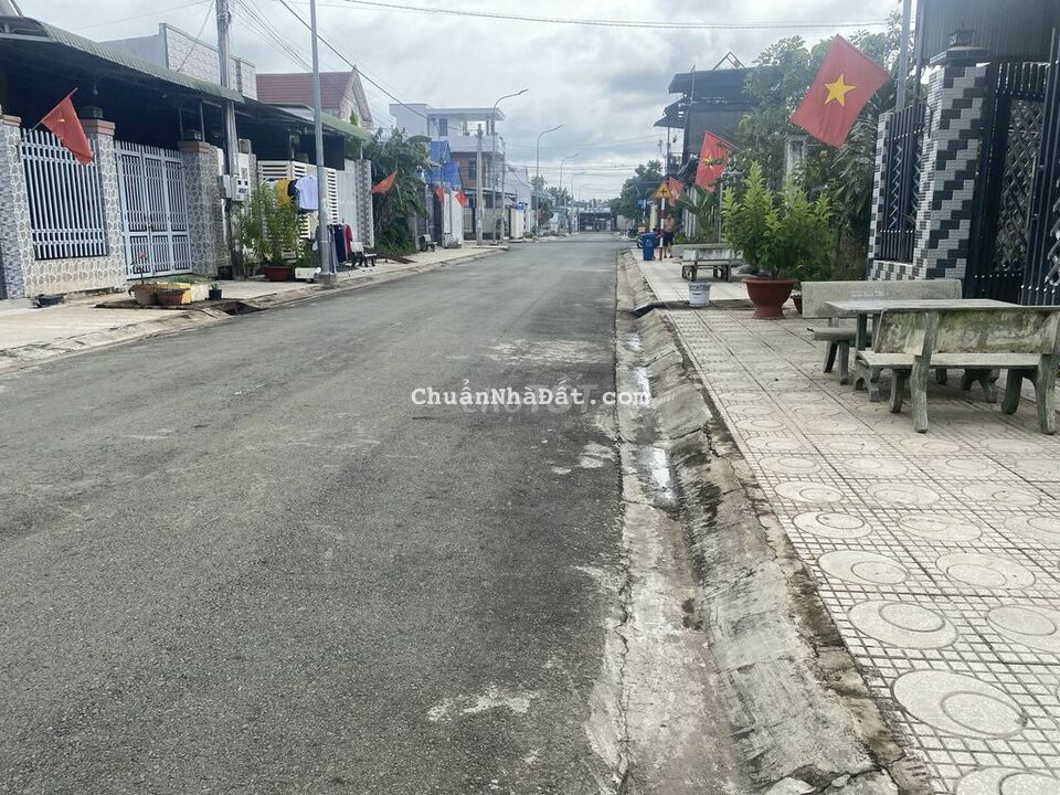 BÁN LÔ ĐẤT Ở TẠI ĐÔ THỊ THÍCH HỢP MỞ CÁC ĐIỂM KINH DOANH MUA BÁN BÁN LÔ ĐẤT Ở TẠI ĐÔ THỊ THÍCH HỢP MỞ CÁC ĐIỂM KINH DOANH MUA BÁN