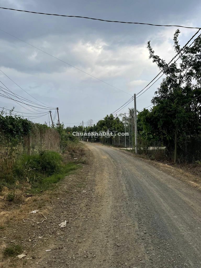 ĐẤT VƯỜN CÓ THỔ CƯ 3500m2 CÓ SẴN 100m2 THỔ CƯ CÁCH QL20 1KM CHỈ 1TỶ3