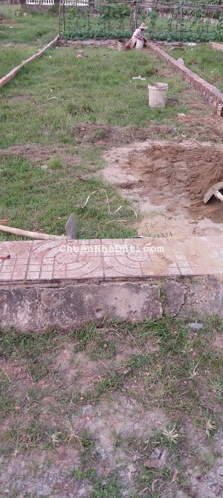 Bán miếng đất 2mt đường xe tải quay đầu