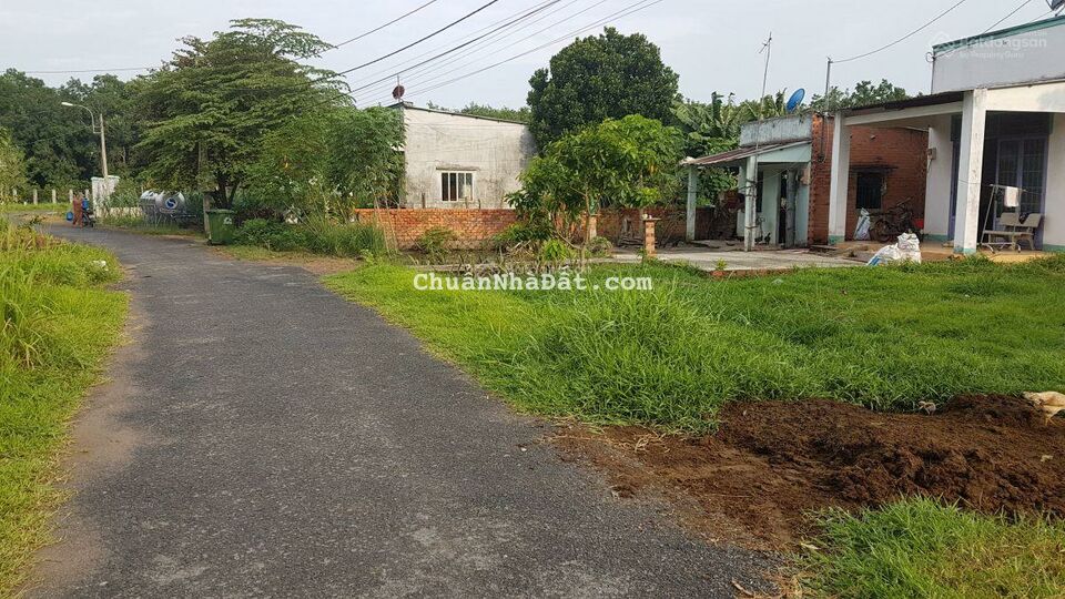 Hết vốn làm ăn, gđ tôi cần tiền gấp, nên bán nhanh lô đất nằm tại Đức Hòa Thượng, 5x25 bán 980 tr