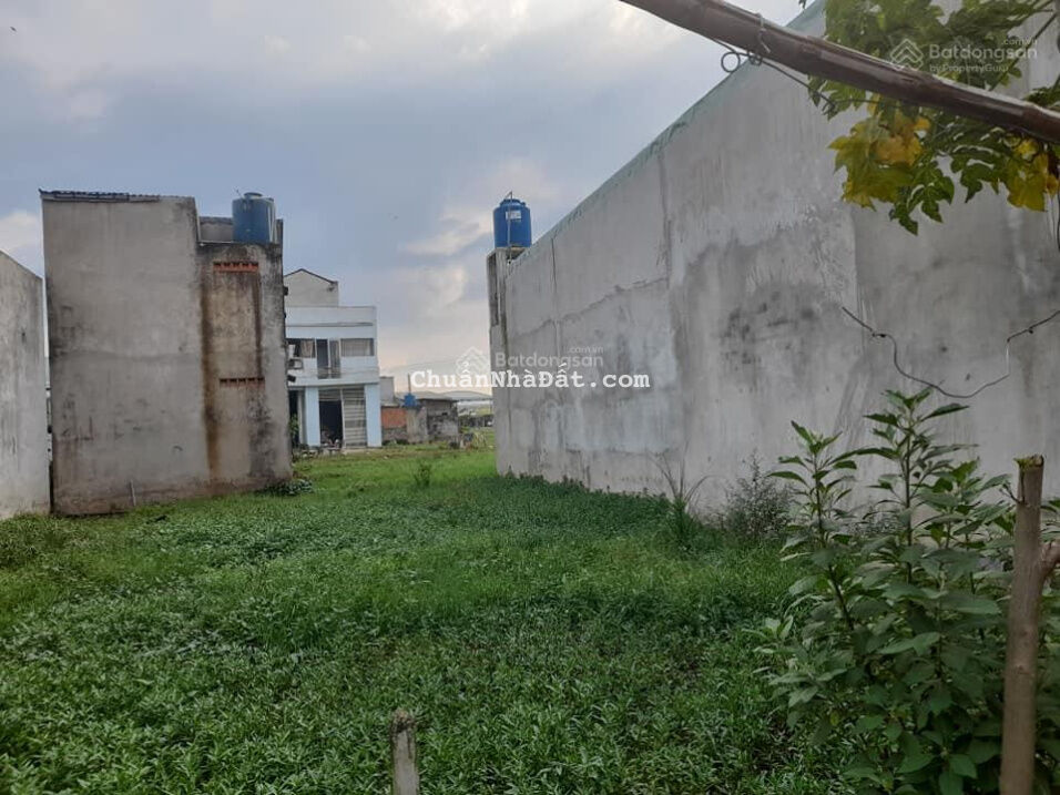 BÁN LÔ ĐẤT NGỘP GIÁ TỐT NHẤT KHU VỰC, 5X26 (130M2), NGAY KHU ẤP 2 XÃ HỰU THẠNH, GIÁ 850 TRIỆU