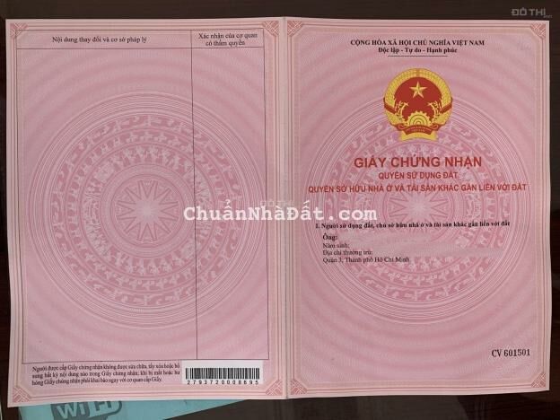 Kẹt tiền nên cần bán gấp lô đất 300m2, thổ 100%, 700tr LK thị trấn Đức Hòa 0938192162