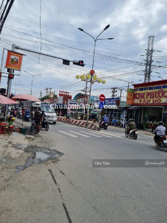 Đất đẹp, đường to.Khách thích xây trọ, cho thuê, chọn lô 8x46 (368m2), 6tr/m2 sát Bình Chánh Đất đẹp, đường to.Khách thích xây trọ, cho thuê, chọn lô 8x46 (368m2), 6tr/m2 sát Bình Chánh