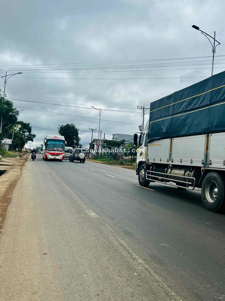 Bán 32m mặt tiền Quốc Lộ 20, huyện Đức Trọng