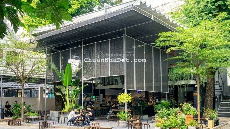 Ngang 28m - cho thuê biệt thự sân vườn 42 Hoàng Hoa Thám, Quận Bình Thạnh Ngang 28m - cho thuê biệt thự sân vườn 42 Hoàng Hoa Thám, Quận Bình Thạnh