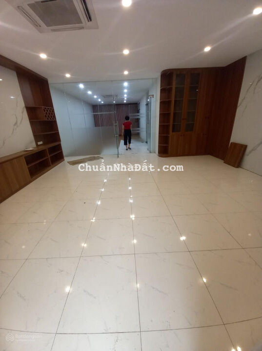 Cho thuê nhà mặt phố khu phân lô HDI Mạc Thái Tông. Diện tích 120m2 x 5 tầng 1 hầm Cho thuê nhà mặt phố khu phân lô HDI Mạc Thái Tông. Diện tích 120m2 x 5 tầng 1 hầm