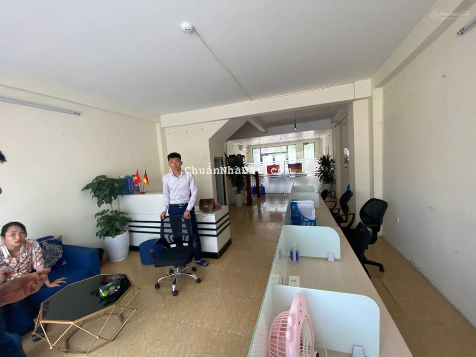 Cho thuê nhà khu đô thị Xuân Phương Garden. Vị trí đẹp, DT 120m2, MT 5m, 5 tầng, giá 35tr Cho thuê nhà khu đô thị Xuân Phương Garden. Vị trí đẹp, DT 120m2, MT 5m, 5 tầng, giá 35tr