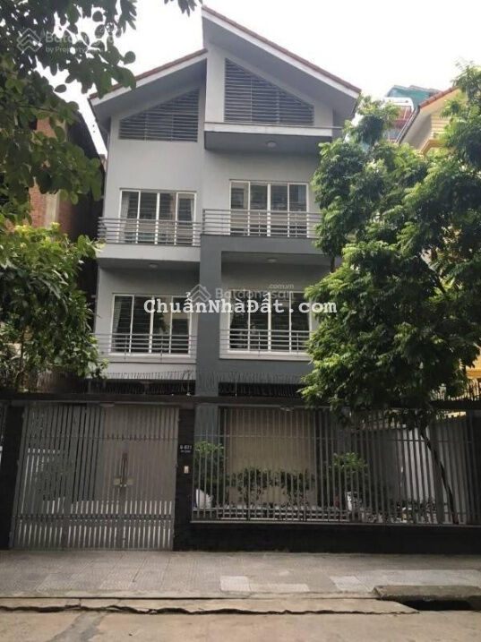 Cho thuê biệt thự Lưu Hữu Phước. Mỹ Đình 1 - Nam Từ Liêm 200m2, 4 tầng. MT 10m. Hàm Nghi. Giá 45tr