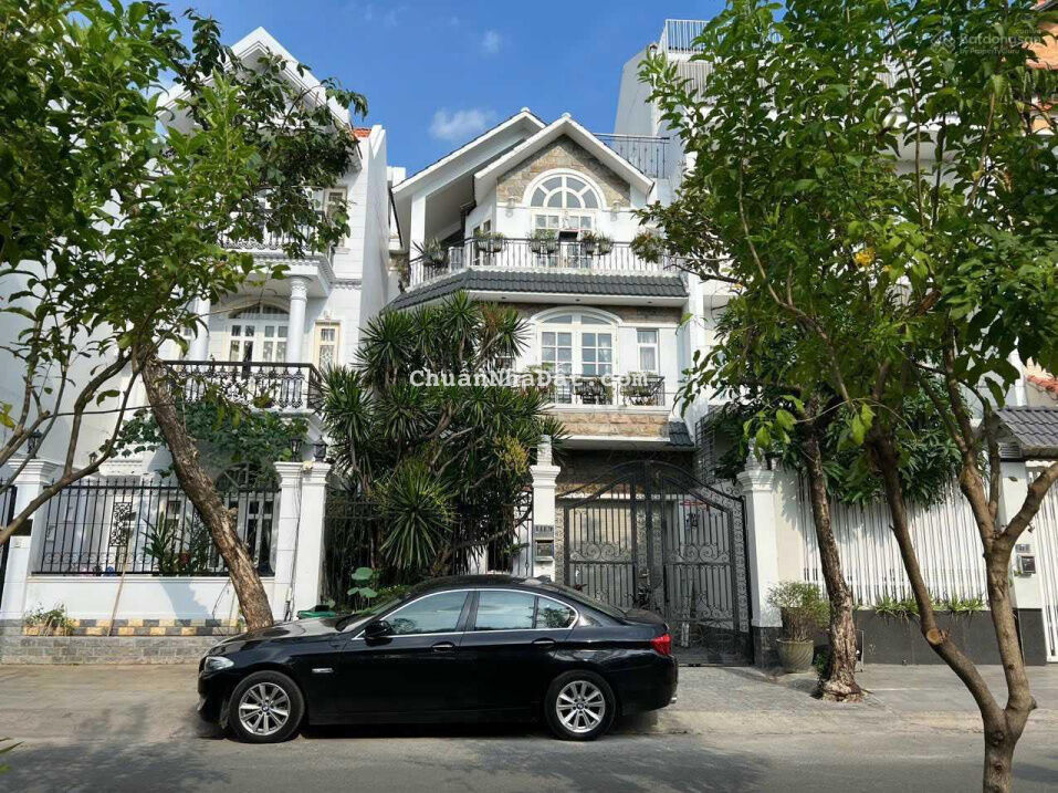 Nóng! Biệt thự đường Phạm Ngọc Thạch, Quận 3, chỉ với 120 triệu