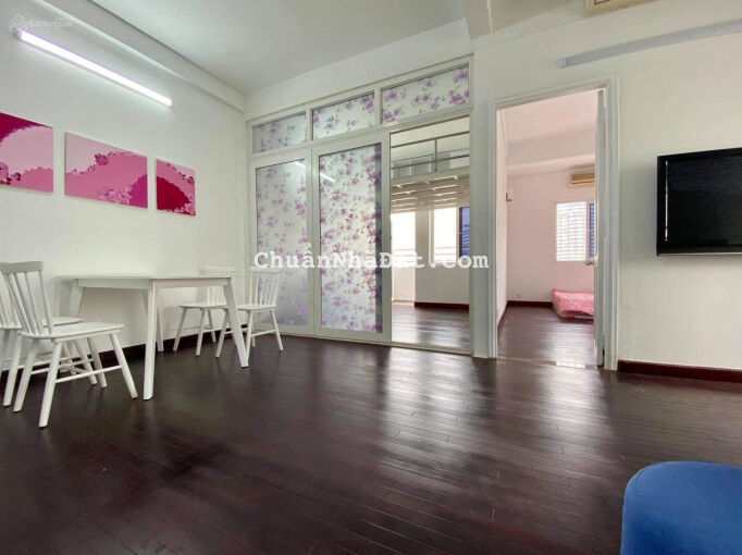 Cần cho thuê gấp căn hộ chung cư đẹp Nguyễn Ngọc Phương, 2PN, giá 9.5 triệu Cần cho thuê gấp căn hộ chung cư đẹp Nguyễn Ngọc Phương, 2PN, giá 9.5 triệu