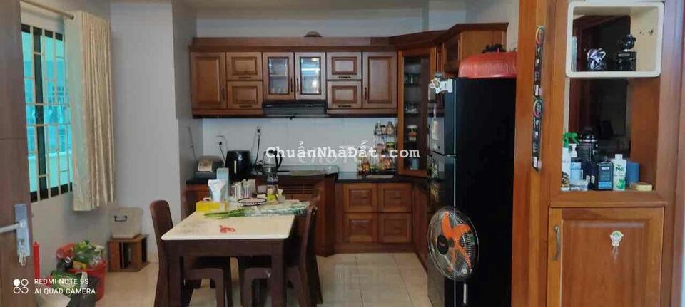 Chung Cư Cửu Long,Phạm Văn Đồng,82m2,2pn,2wc.full đồ, nhà đẹp sạch sẽ