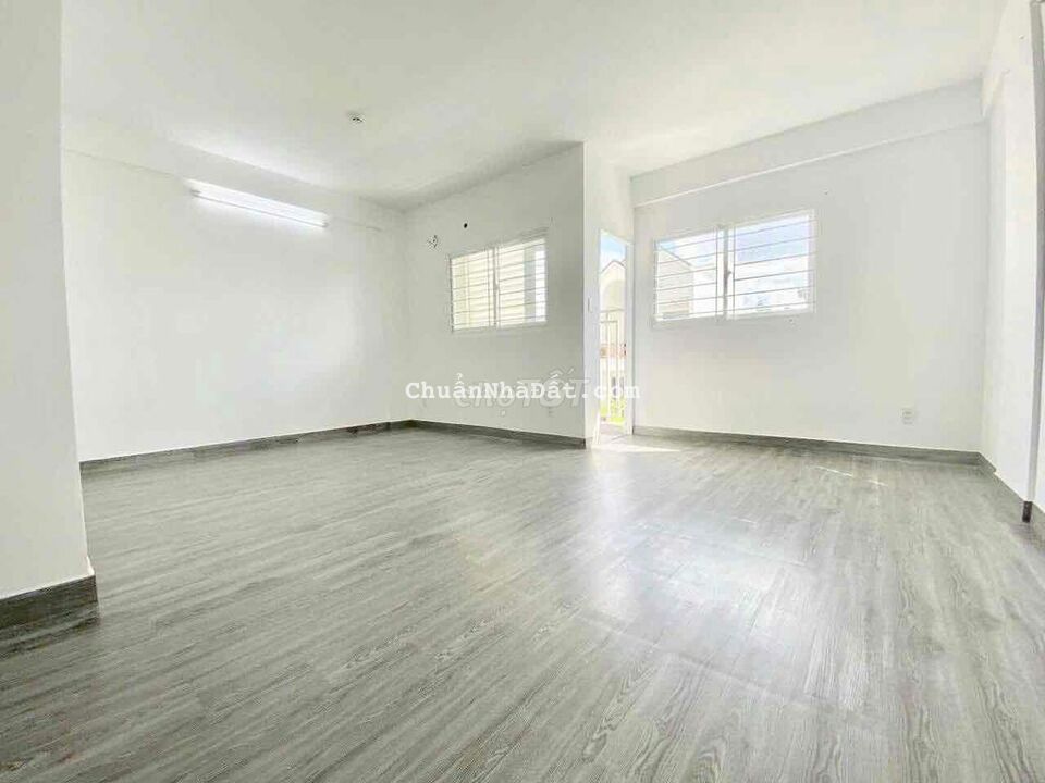 Căn Hộ 38m2 tầng 3 chung cư Nam Long co Thang máy, dân tri cao CR