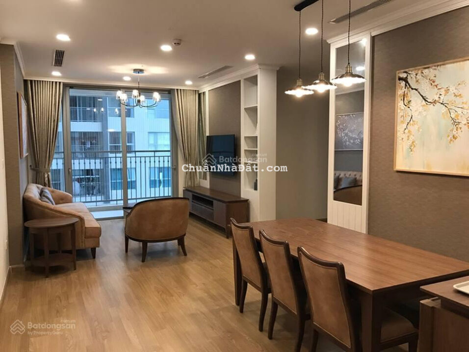 Cho thuê căn hộ ở 24T Hoàng Đạo Thúy: 2PN, 125m2, tầng trung. Giá chỉ 15tr/th, LH 0968225150