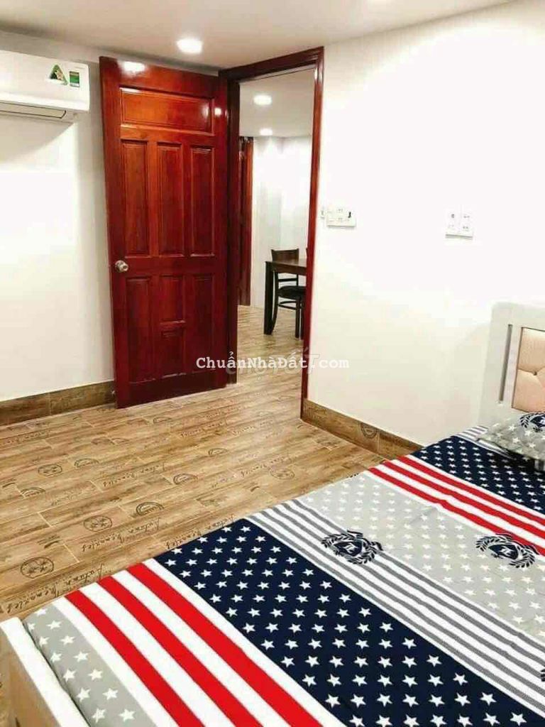 cho thuê căn hộ 2pn 1 wc có hầm xe thang máy p8 gv