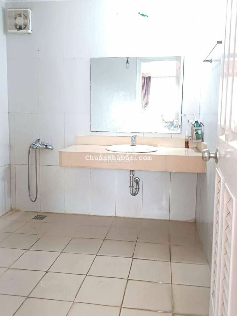 Cho thuê căn hộ 3 ngủ tại CT7 DƯƠNG NỘI Hà Đông