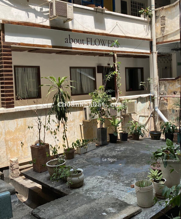 Góc Ngô Đức Kế Q.1 (L1) giá cho thuê chỉ 20tr có sân vườn LH: 0903752978