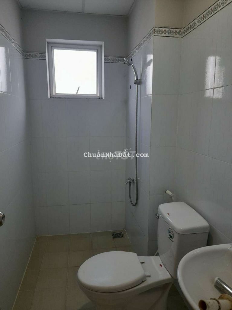 Cho thuê căn hộ chung cư Quân khu 7 nhà mới sạch đẹp dọn vào ở liền Cho thuê căn hộ chung cư Quân khu 7 nhà mới sạch đẹp dọn vào ở liền