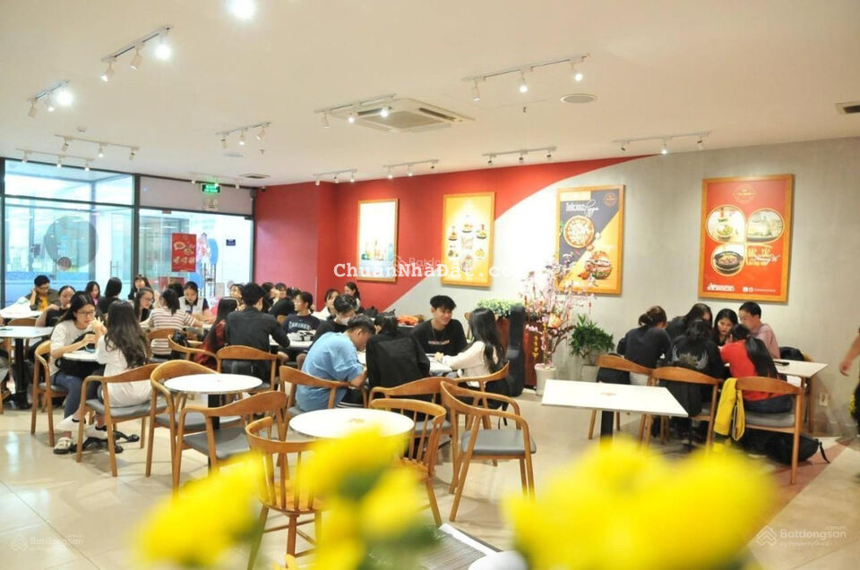 Chính chủ cần sang gấp mô hình Food Court đại học UEF