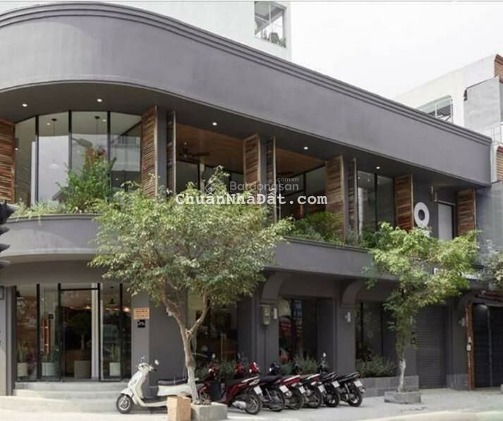 Góc 2 mặt tiền Ngô Đức Kế và Nguyễn Huệ Quận 1