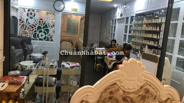 Cho thuê mặt bằng kinh doanh làm showrom tóc, thời trang, 90m2 ở Cù chính lan Cho thuê mặt bằng kinh doanh làm showrom tóc, thời trang, 90m2 ở Cù chính lan