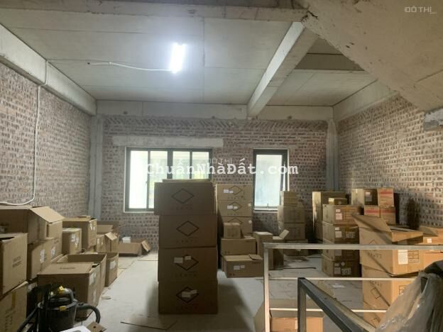 SẴN NHÀ ĐÃ HOÀN THIỆN CƠ BẢN – LÀM KHO VÀ VĂN PHÒNG CỰC HỢP LÝ