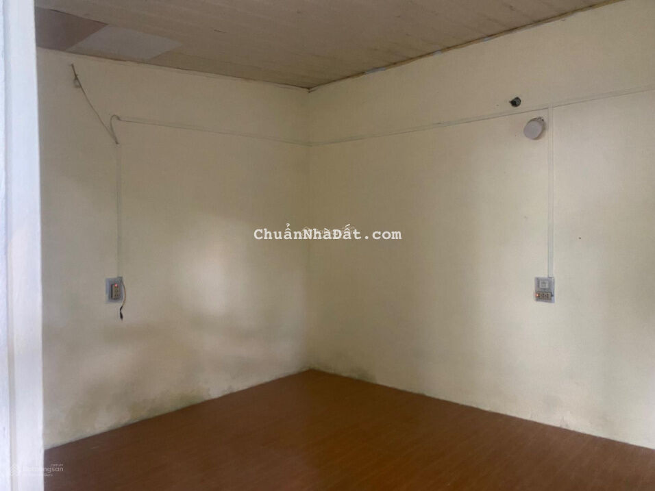 Cho thuê 500m2 nhà xưởng tại phố Thạch Cầu - Bồ Đề - Long Biên, giá 50k/m2/tháng, LH: 0902132489 Cho thuê 500m2 nhà xưởng tại phố Thạch Cầu - Bồ Đề - Long Biên, giá 50k/m2/tháng, LH: 0902132489