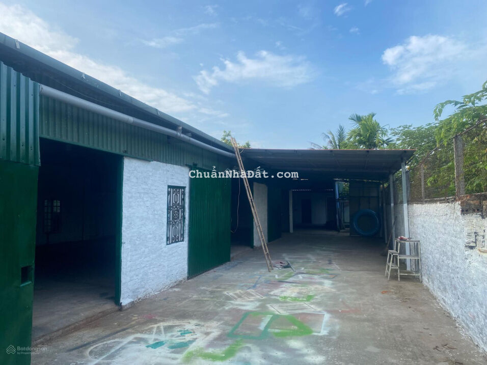 Cho thuê 500m2 nhà xưởng tại phố Thạch Cầu - Bồ Đề - Long Biên, giá 50k/m2/tháng, LH: 0902132489 Cho thuê 500m2 nhà xưởng tại phố Thạch Cầu - Bồ Đề - Long Biên, giá 50k/m2/tháng, LH: 0902132489