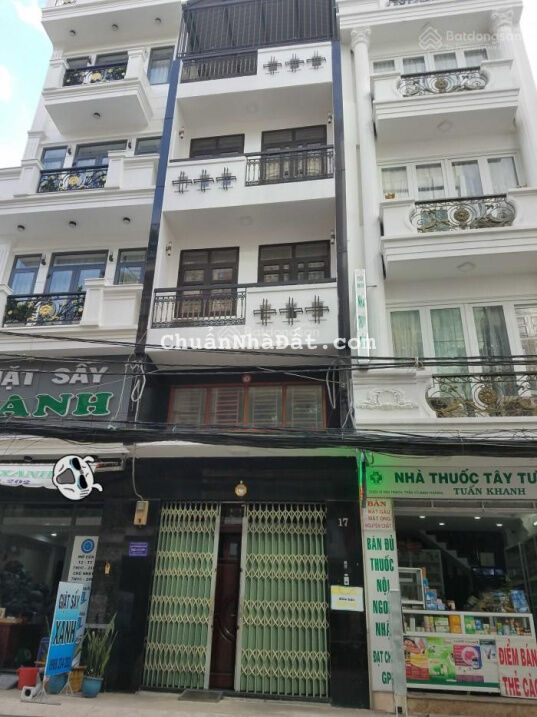 Cho thuê nhà Điện Biên Phủ, P22, Bình Thạnh, 4x25m + trệt + 2 lầu + ST + 5PN + 4WC - Giá 30tr