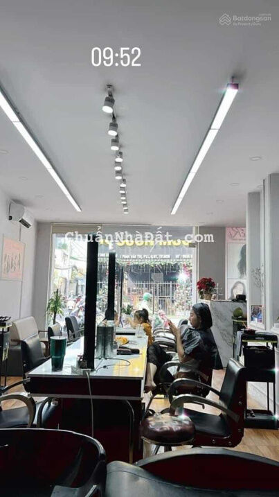 CHo thuê nhà MT Phan Văn trị, Bình Thạnh 6x15m, trệt + 2 lầu, sàn suốt, nhà mới - Giá 30 tr CHo thuê nhà MT Phan Văn trị, Bình Thạnh 6x15m, trệt + 2 lầu, sàn suốt, nhà mới - Giá 30 tr