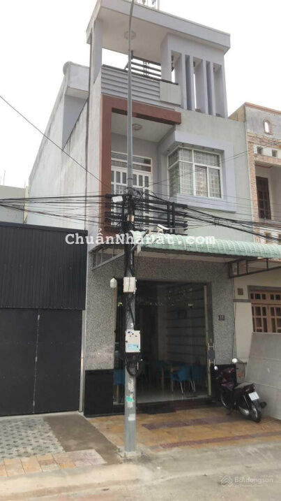 Cho thuê nhà mặt tiền nguyên căn gần siêu thị Go giá 15 triệu tháng