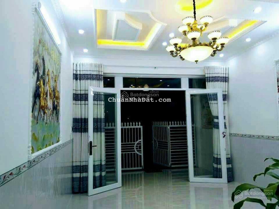 Cho thuê mặt tiền nguyên căn nằm gần bệnh viện Hoàn Mỹ giá dưới 7 triệu