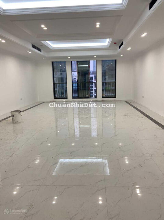 Chính chủ cho thuê nhà 7 tầng 1 hầm mặt phố số 16A Nguyễn Quốc Trị, Mạc Thái Tông, Nguyễn Chánh