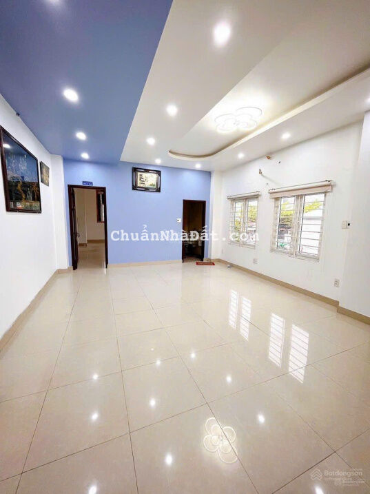 Cho thuê nhà 3.5 tầng mặt tiền Nguyễn Hữu Thọ - Nhà mới đẹp Cho thuê nhà 3.5 tầng mặt tiền Nguyễn Hữu Thọ - Nhà mới đẹp