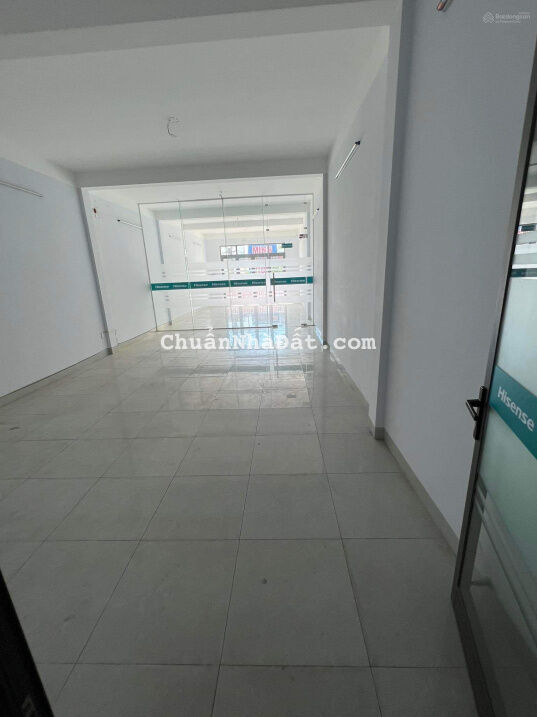 Cho thuê nhà 3 tầng Nguyễn Hữu Thọ - 3 tầng mới. Trống suốt - DT 125m2