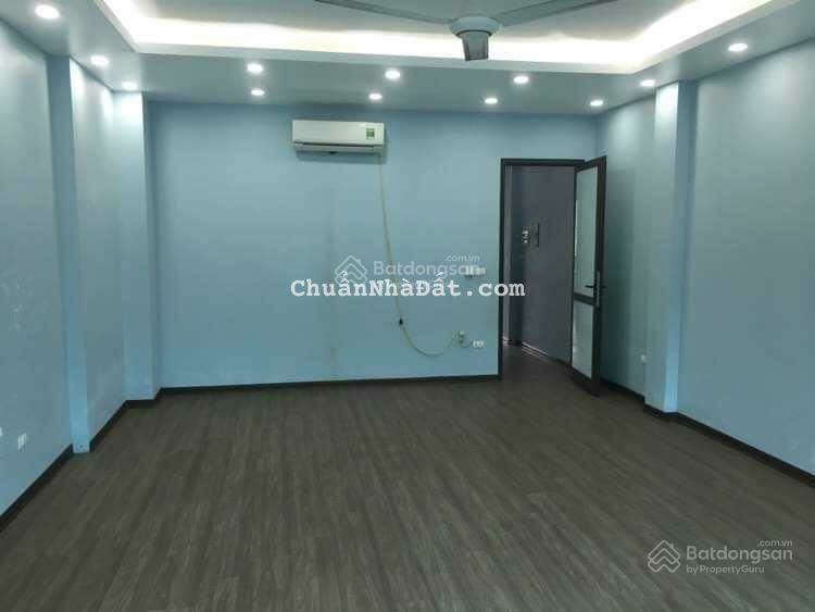 Cho thuê nhà mặt phố Trịnh Văn Bô 100m2, 4 tầng, vỉa hè, oto đỗ