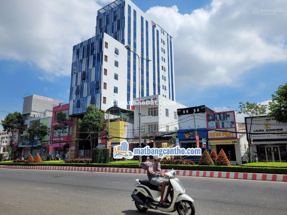 Cho thuê nhà 3 lầu ngang 7m mặt tiền đường Mậu Thân