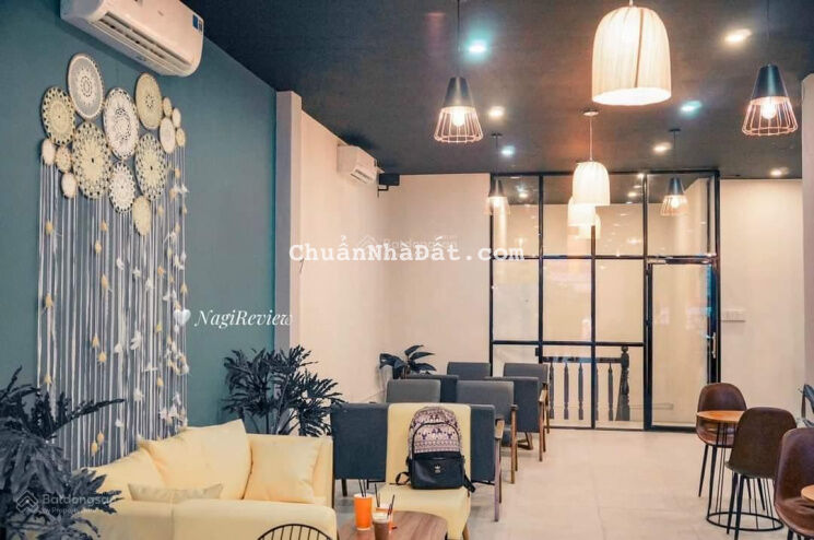 Cho thuê nhà trệt lầu ngang 8m mặt tiền đường Lý Tự Trọng