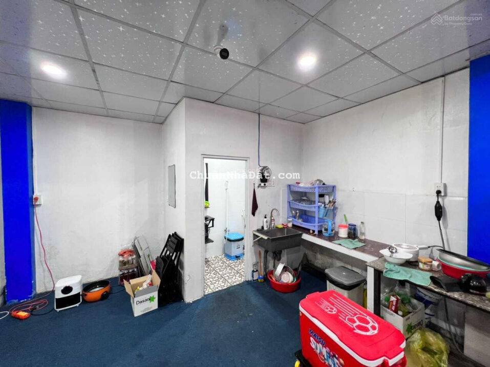 Cho thuê nhà mặt tiền nguyên căn đường 30 Tháng 4 gần đài truyền hình cần thơ giá 40 triệu/tháng