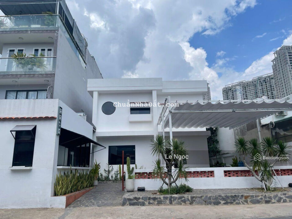 Biệt Thự Thảo Điền dt: 20x14m giá chỉ 80tr/th Lh:0903752978 Biệt Thự Thảo Điền dt: 20x14m giá chỉ 80tr/th Lh:0903752978