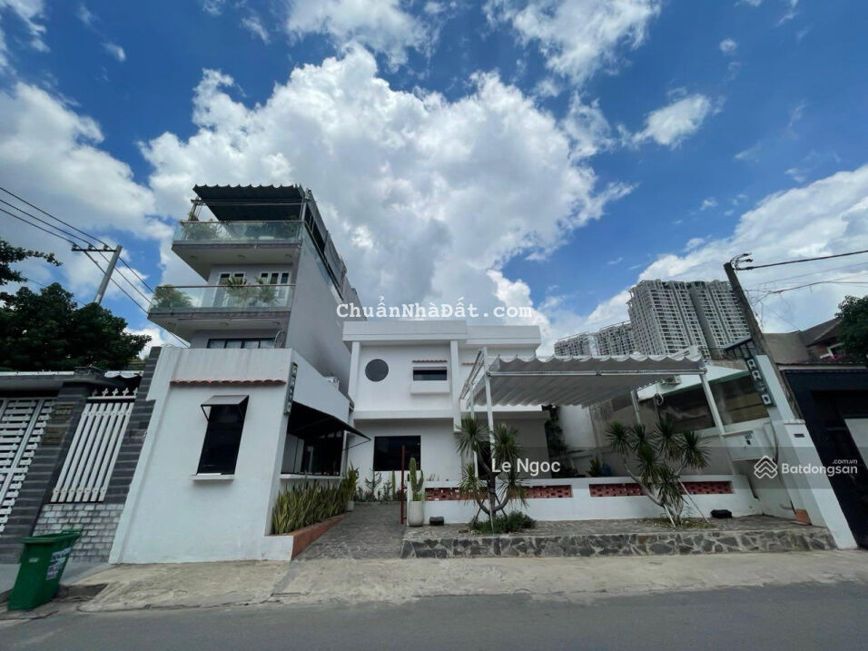 Biệt Thự Thảo Điền dt: 20x14m giá chỉ 80tr/th Lh:0903752978 Biệt Thự Thảo Điền dt: 20x14m giá chỉ 80tr/th Lh:0903752978