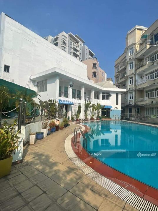 Còn sót lại 1 biệt thự hồ bơi đường Ngô Thời Nhiệm, Q3 (30x30m) LH: 0903752978 Còn sót lại 1 biệt thự hồ bơi đường Ngô Thời Nhiệm, Q3 (30x30m) LH: 0903752978