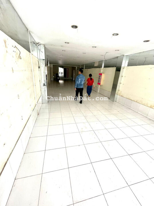 Nguyên căn Nguyễn Thị Thập - Bình Thuận - Quận 7. DT 5x27m - 45tr/th, đối diện GO