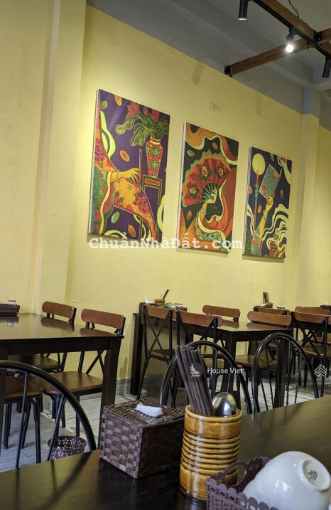 Cho thuê nhà mặt tiền cạnh Nguyễn Văn Linh - 2 chiều đẹp - ngang 7.2 m