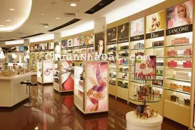 Cho thuê mặt bằng KD phố Nguyễn Trãi đoạn qua trường ĐH Hà Nội, 110m2 x 4 tầng, mặt tiền 5m