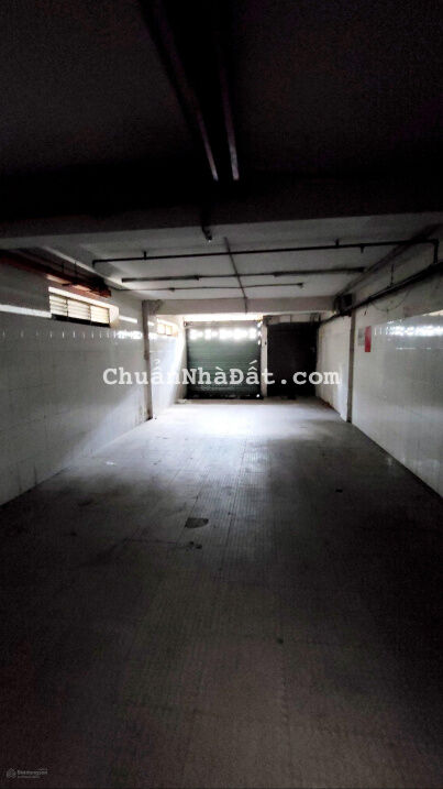 Ngang 6m - cho thuê nhà mặt tiền 39 Cộng Hoà, Quận Tân Bình - 1000m2