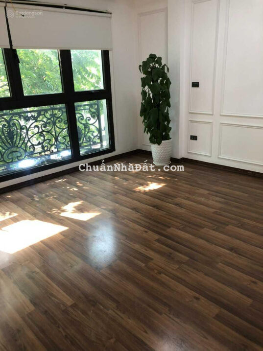 Nhà đẹp Xã Đàn 60m2x6 tầng thông sàn, thang máy mặt tiền rộng kinh doanh spa, VP, PK giá cực rẻ