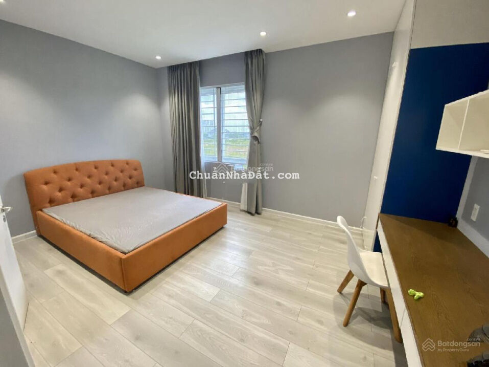 Cho thuê nhà 3 phòng ngủ phố Linh Lang. 40m2 x 5T thông sàn, full đồ, nhà đẹp, sàn gỗ. 16tr/th Cho thuê nhà 3 phòng ngủ phố Linh Lang. 40m2 x 5T thông sàn, full đồ, nhà đẹp, sàn gỗ. 16tr/th